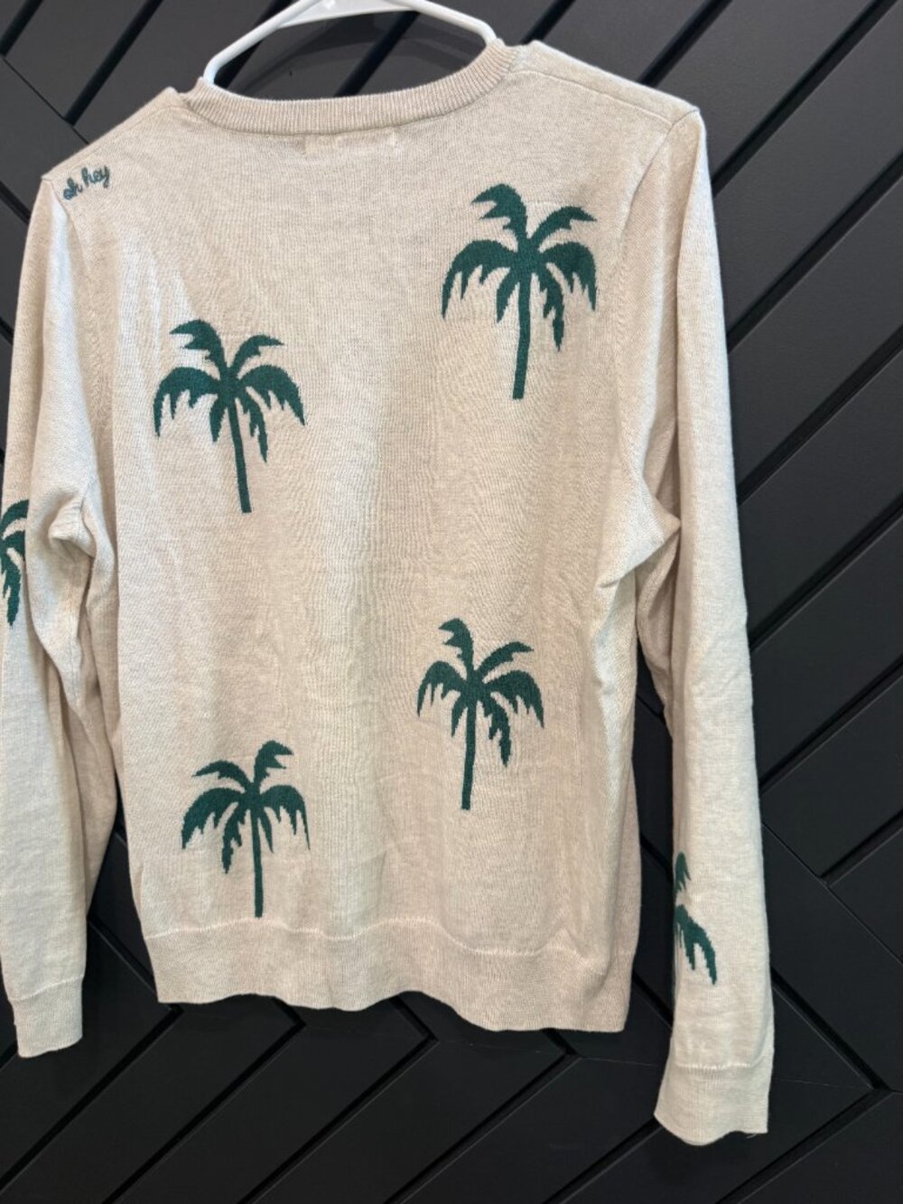 Marine Layer Sweater - Palms. LIKE NEW - Picture 4 of 11